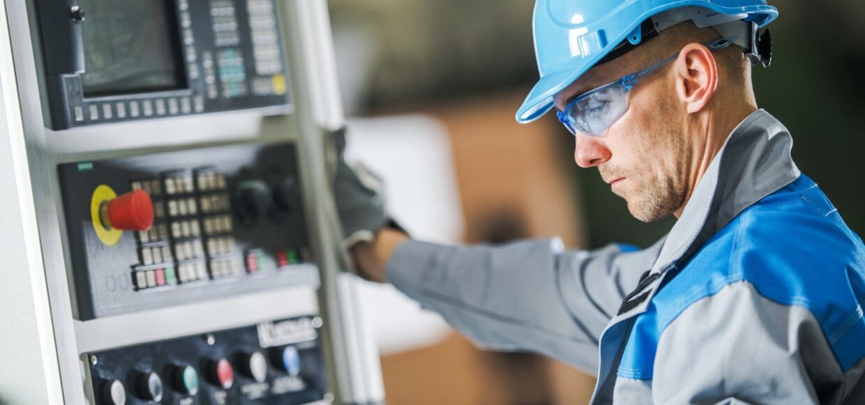 strategies to reduce downtime in manufacturing